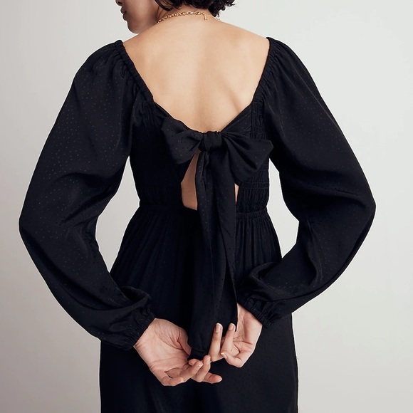 Lucie Tie-Back Long-Sleeve Jumpsuit in Star Jacquard - Picture 4 of 6